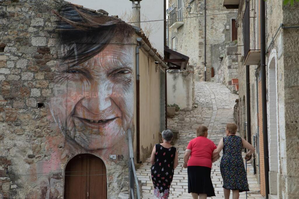 Da Nonna Ida Vila Civita Campomarano Exterior foto